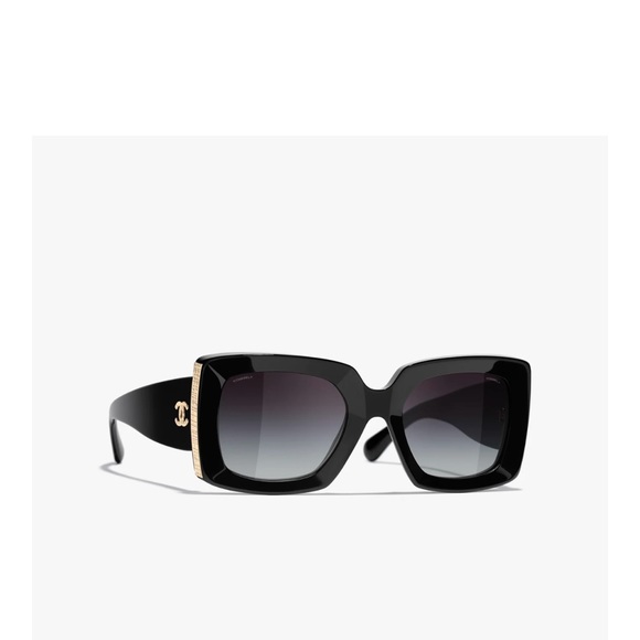 CHANEL RECTANGLE SUNGLASSES - Picture 6 of 10